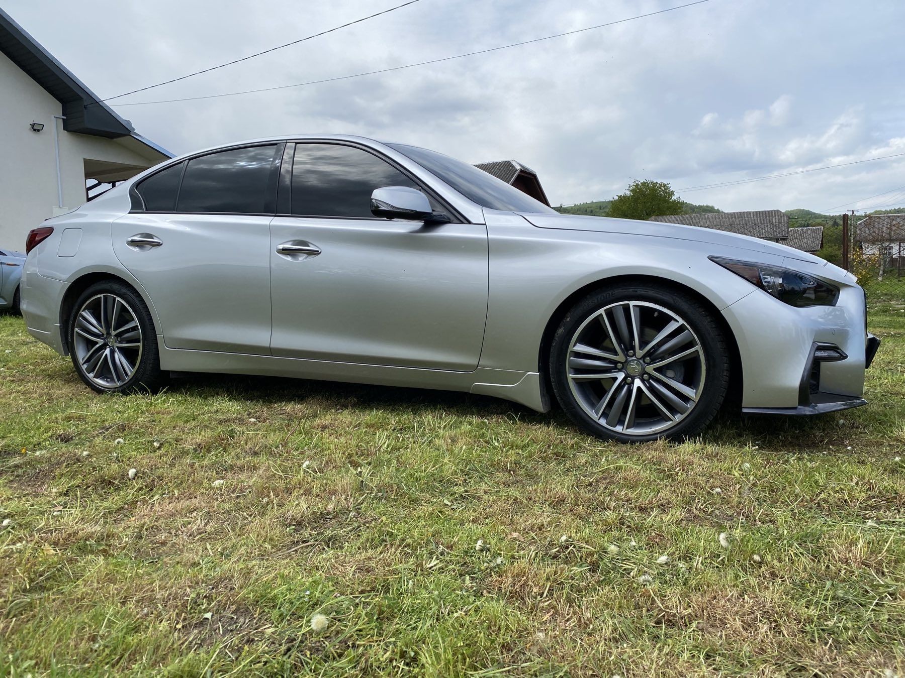 Infiniti Q50 3.0 AWD