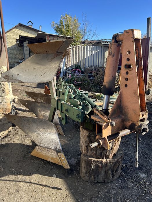 Плуг французький 3-корпусний Fenet