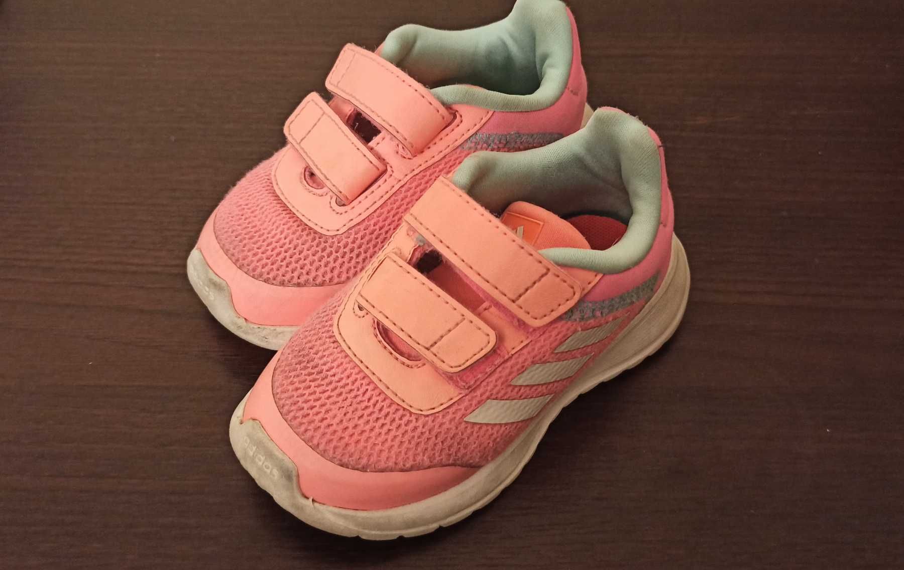 Buty Adidas różowe rzep r.22