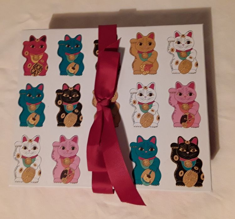 Conjunto 6 chávenas de café da Loja do Gato Preto, Maneki-neko, novo!