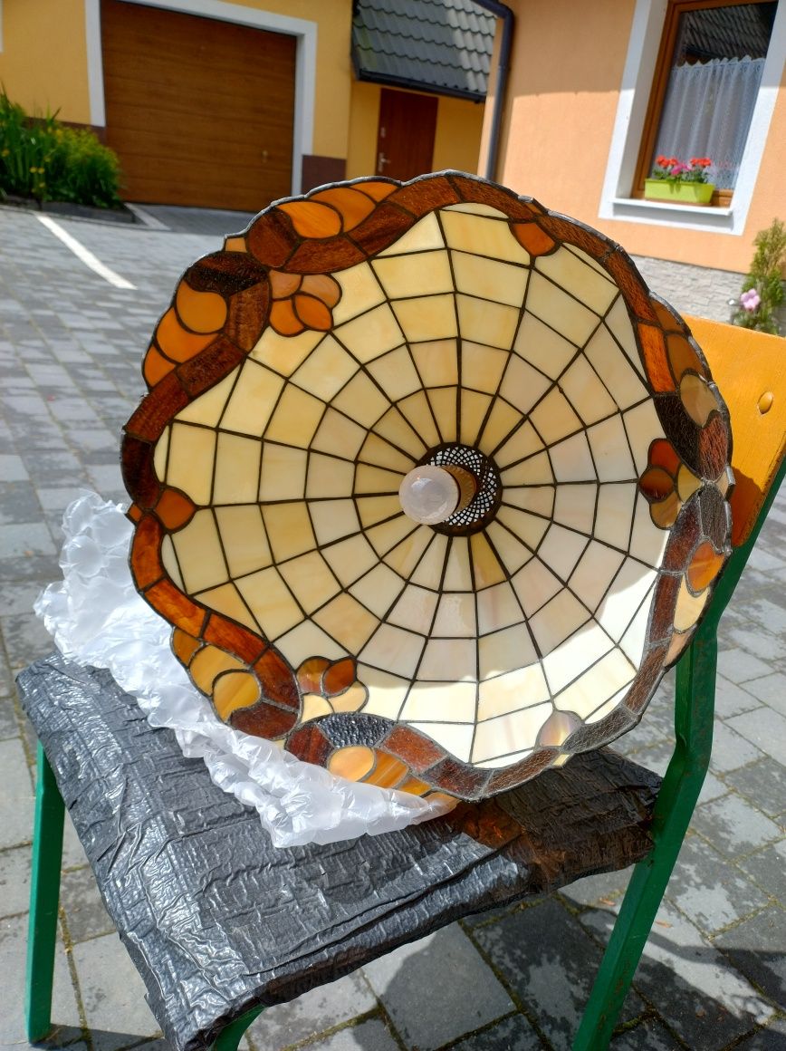 Używane lampy oświetleniowe
