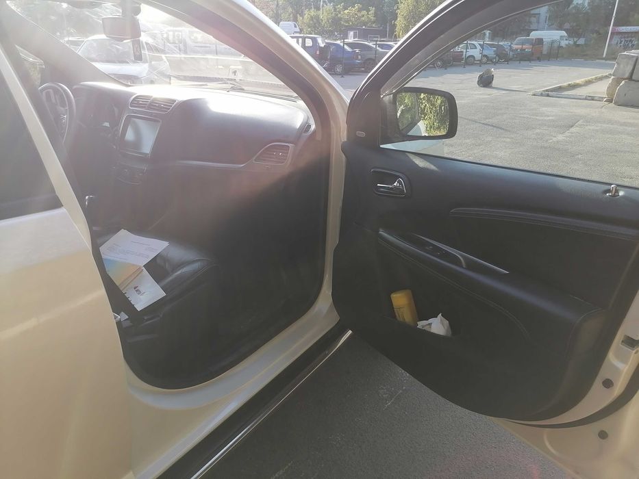 Продам или обменяю ласточку Додж джорни 3,6