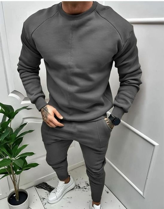 Чоловічий теплий костюм