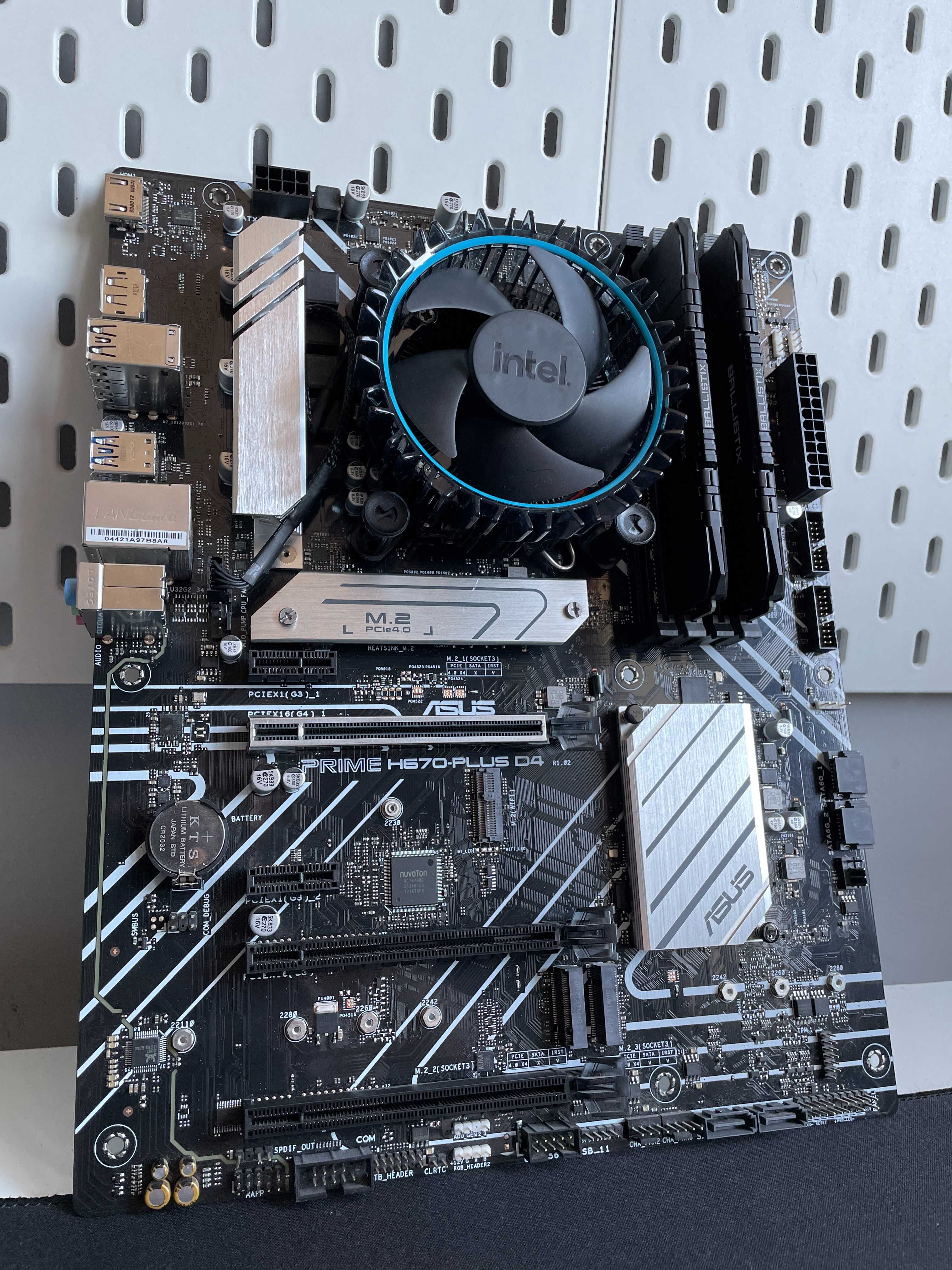 ZESTAW: i5 12400F/Asus PRIME H670 PLUS D4/ Pamięć DDR 4 16 gb 3200Mhz
