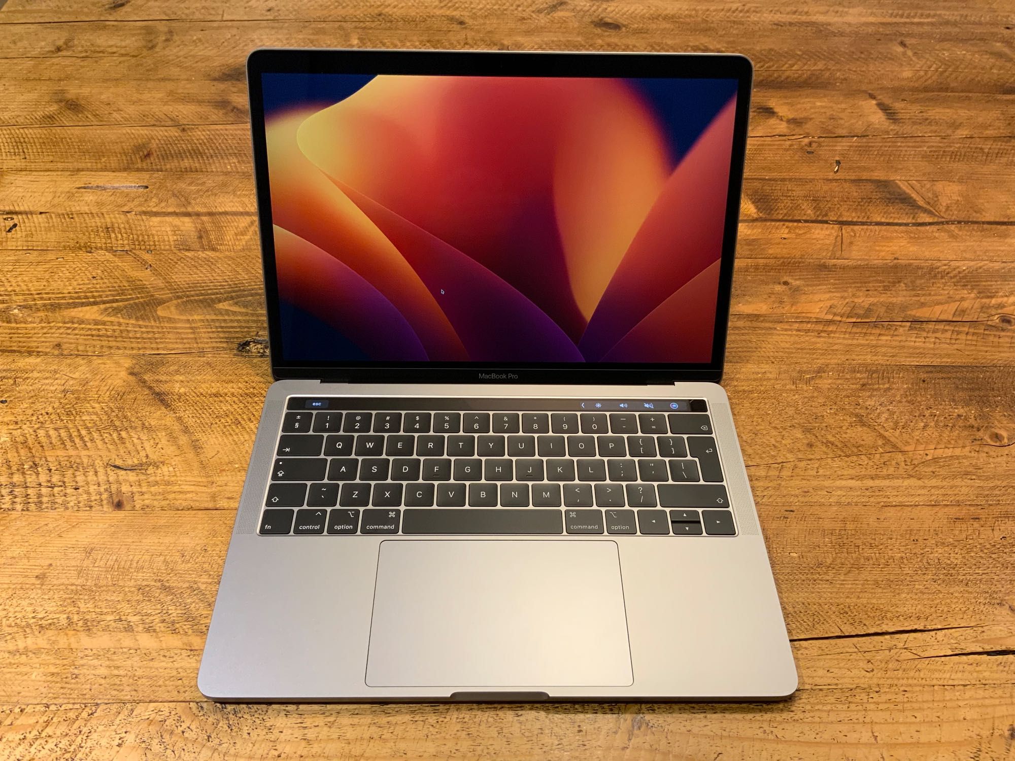 Apple MacBook Pro 13 i5 16GB 256GB SSD A2159