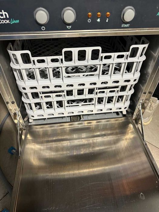 Професійна посудомийна машина Apach AF400DDP +дренажна помпа