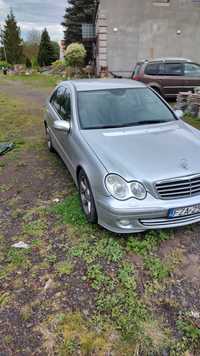 Sprzedam samochód Mercedes-Benz C 200, 2,2 CDI, 2005r.