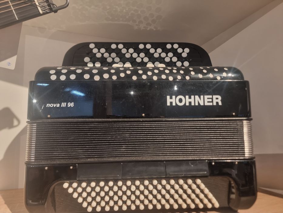 Acordeão  de botões Hohner