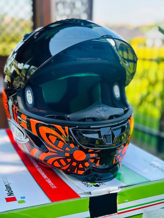 Kask motocyklowy na motocykl X-lite Carbon nolan Shoei