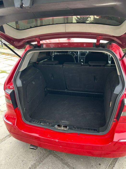 Продаю або обмін, Мерседес в 180