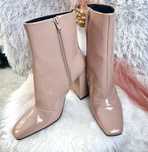 H&M Buty botki damskie lakierowane skóra eko beżowa 41