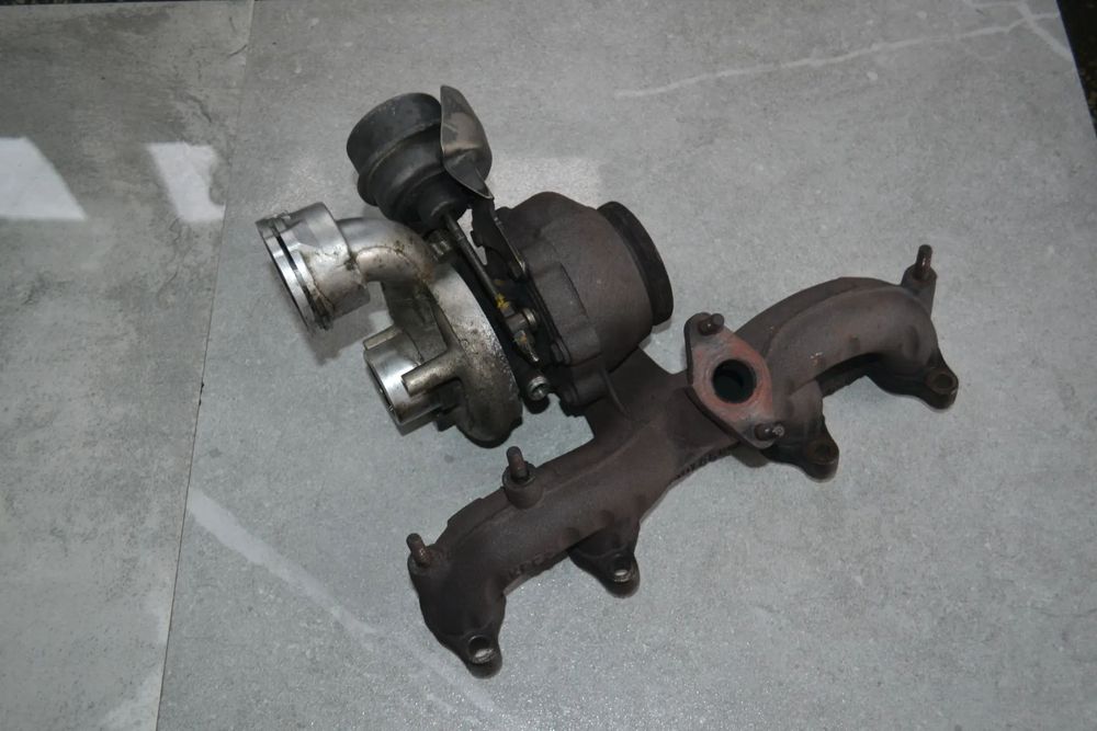 VW PASSAT B6 GOLF V PLUS POLO CADDY JETTA KIEROWNICA TRÓJRAMIENNA MULTIFUNKCJA SKÓRA 3C0419091R