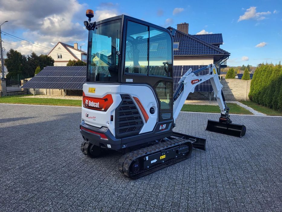Bobcat E19  R2-SERIES  Bobcat E19  R2 Fabrycznie ,,NOWA ""