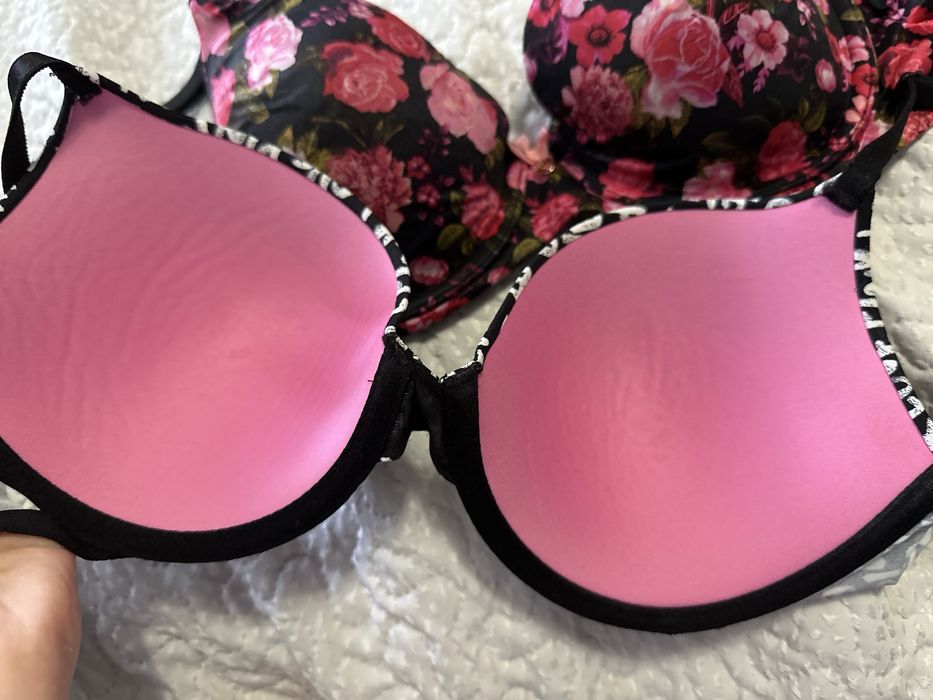 Бюсгальтер Victoria Secret