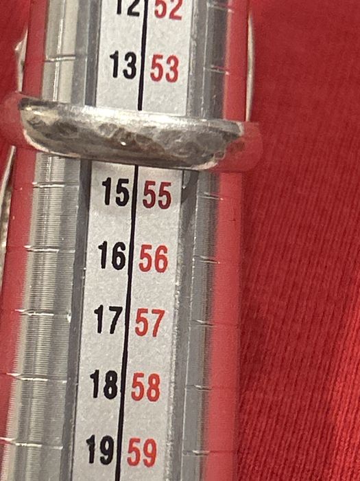 Srebrny pierscionek z karneolem w stylu ORNO