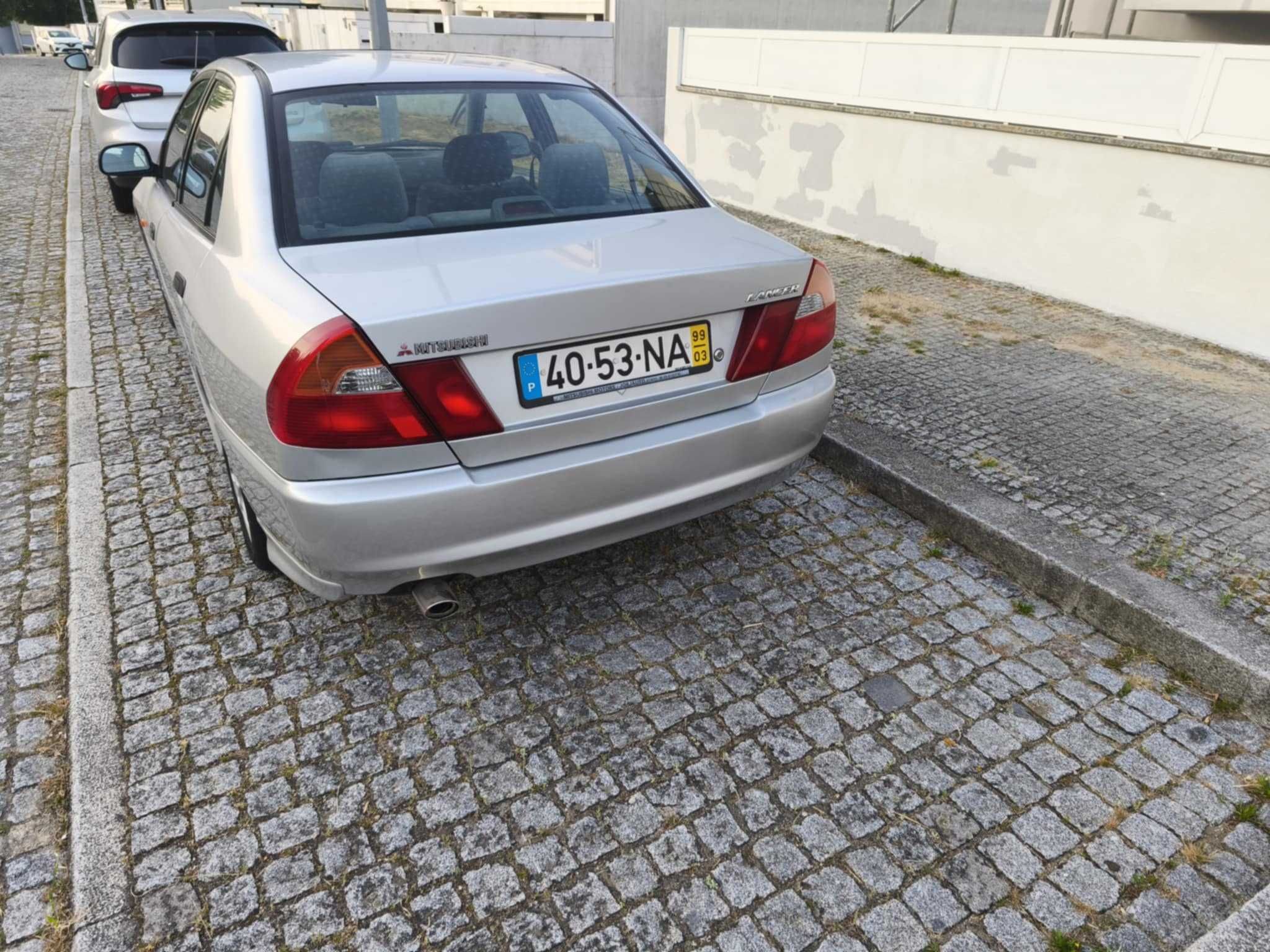 Mitsubishi Lancer