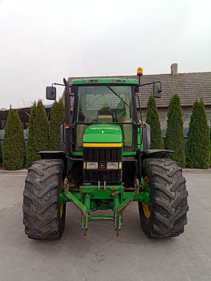 John Deere 6810 rok 2001 z tuzem