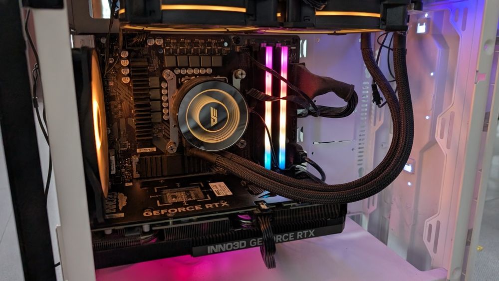 Komputer Intel core I5 13th gen, RTX4070