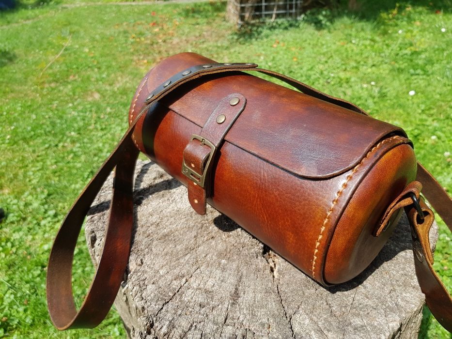 Damska skórzana torebka "Tank Bag"