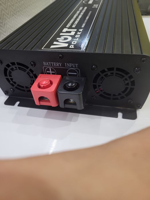 Інвертор VOLT POLSKA 2000W