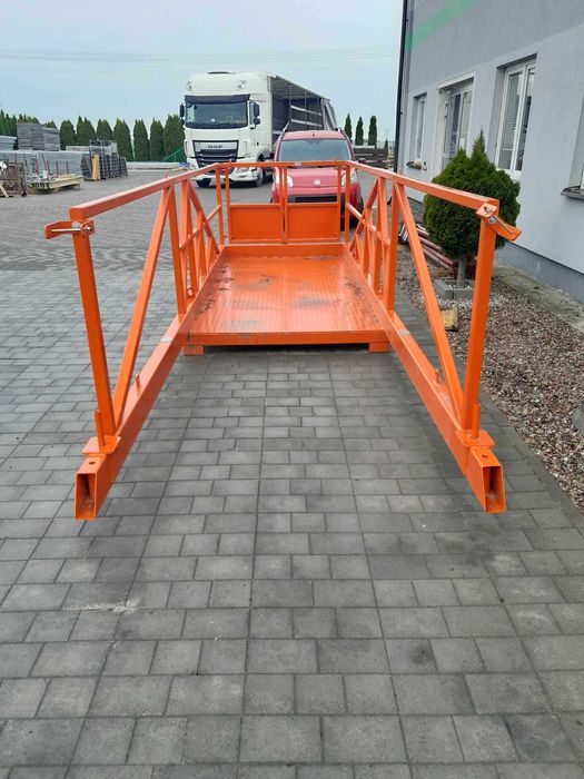 Nowy Podest rozładunkowy PD40/1,71  4000kg szalunki