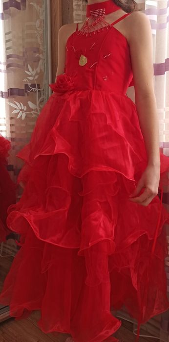 Сукня нарядна на свято