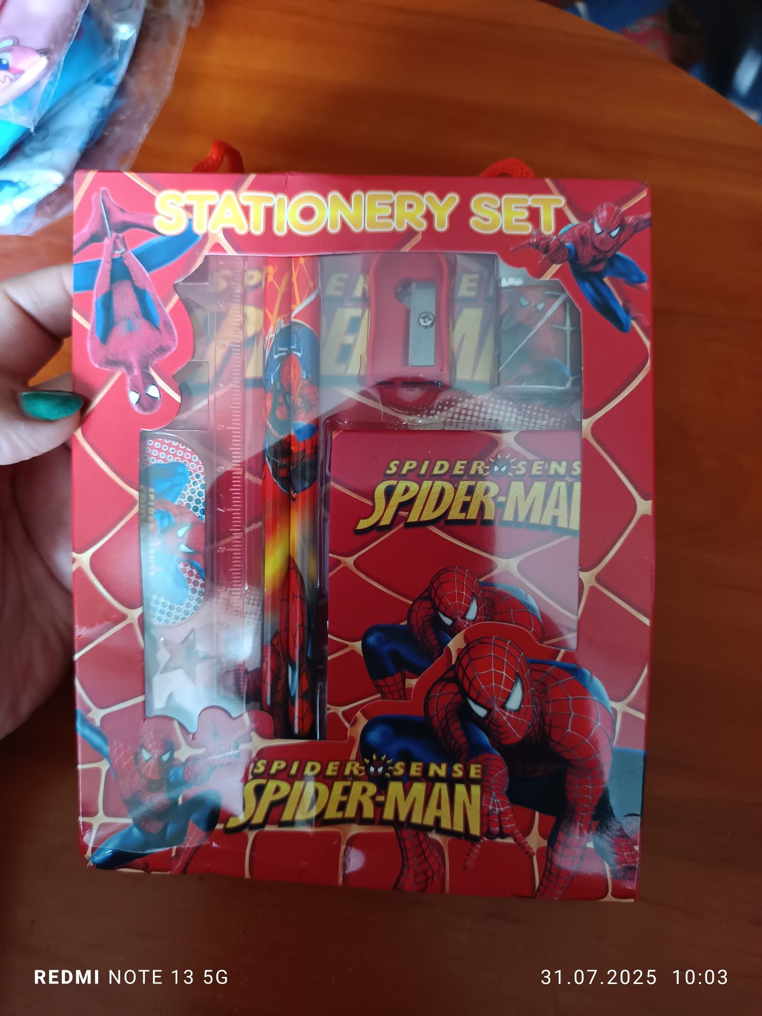 zestaw przyborów dla chłopca Spider-Man