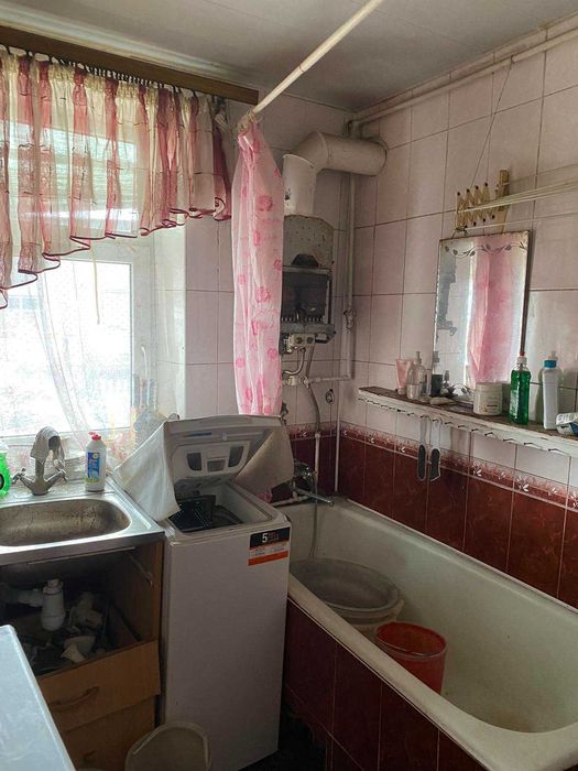 Продаж дешевого будинку з 10-ма сотками землі VS ID:29090