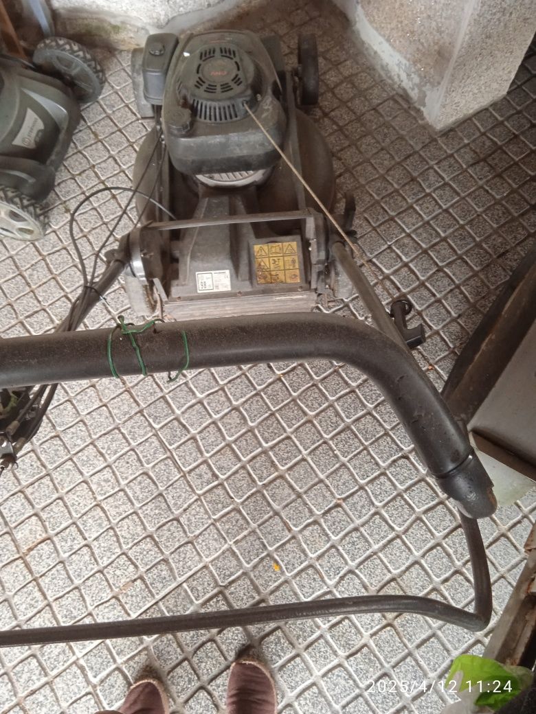 Máquina de relva mulching