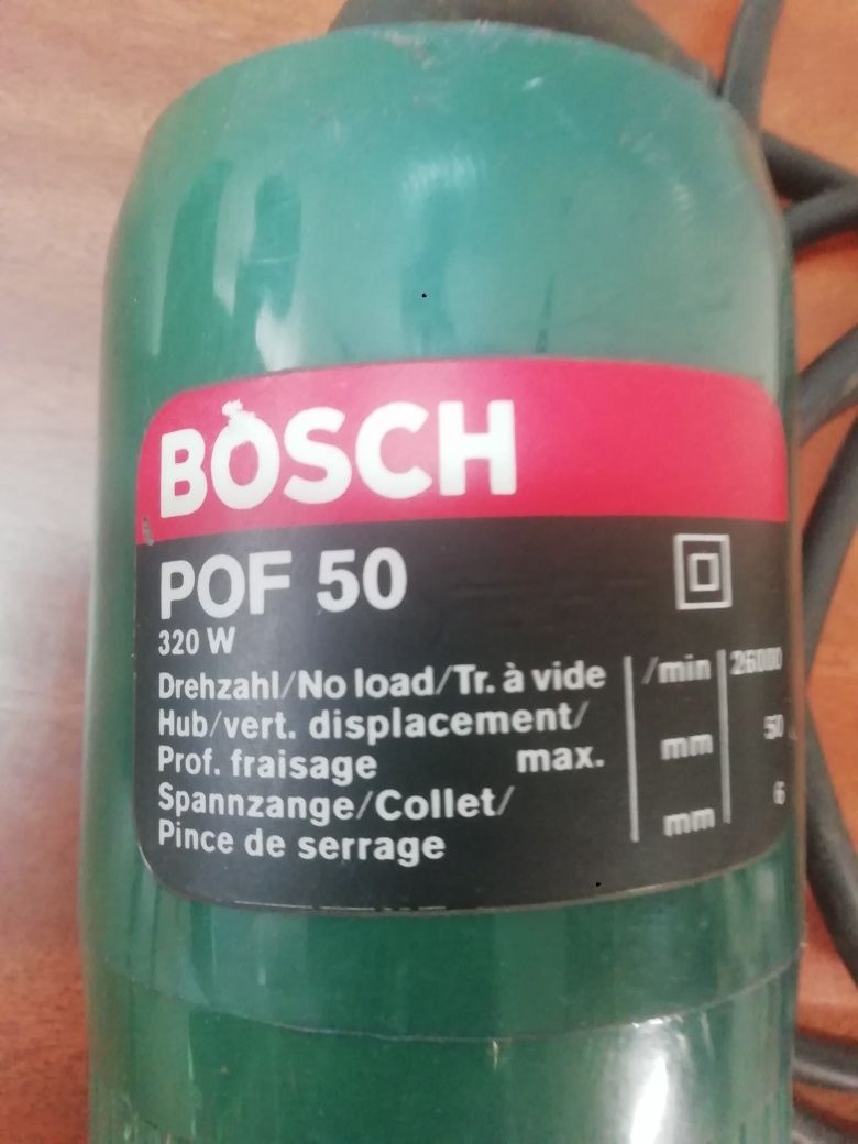 Fresadora de superfície Bosch POF50