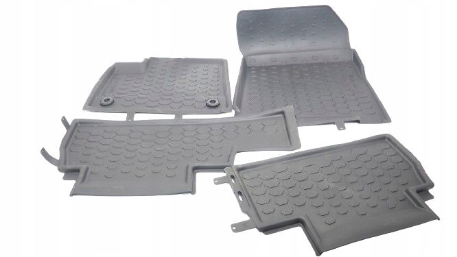 opel combo e dywanik gumowy zestaw 1681033580