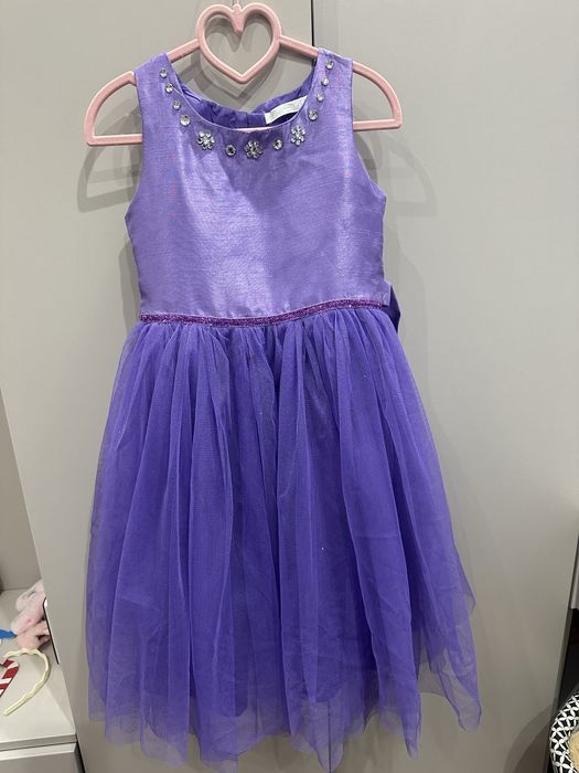 Оренда суконь для дівчаток 6, 7 років