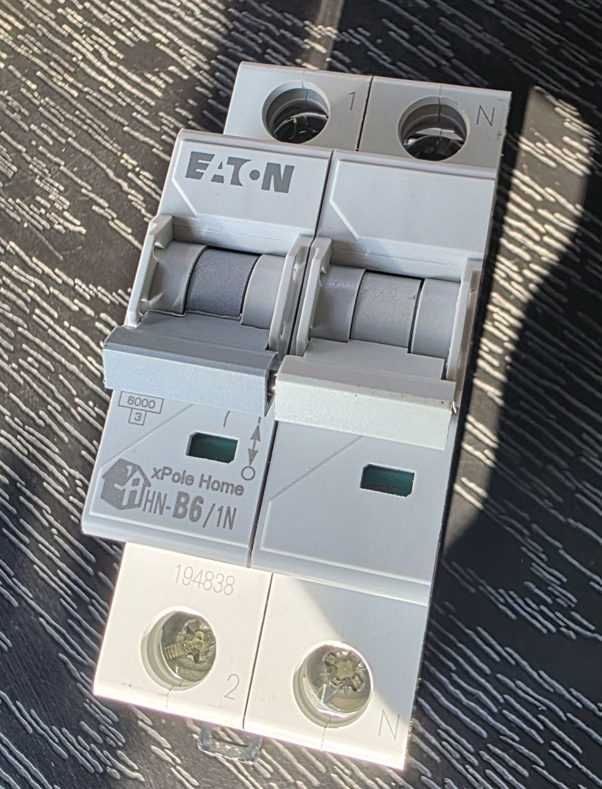 EATON HN-B6/1N wyłącznik nadprądowy B6A 1P+N 6kA bezpiecznik faza zero