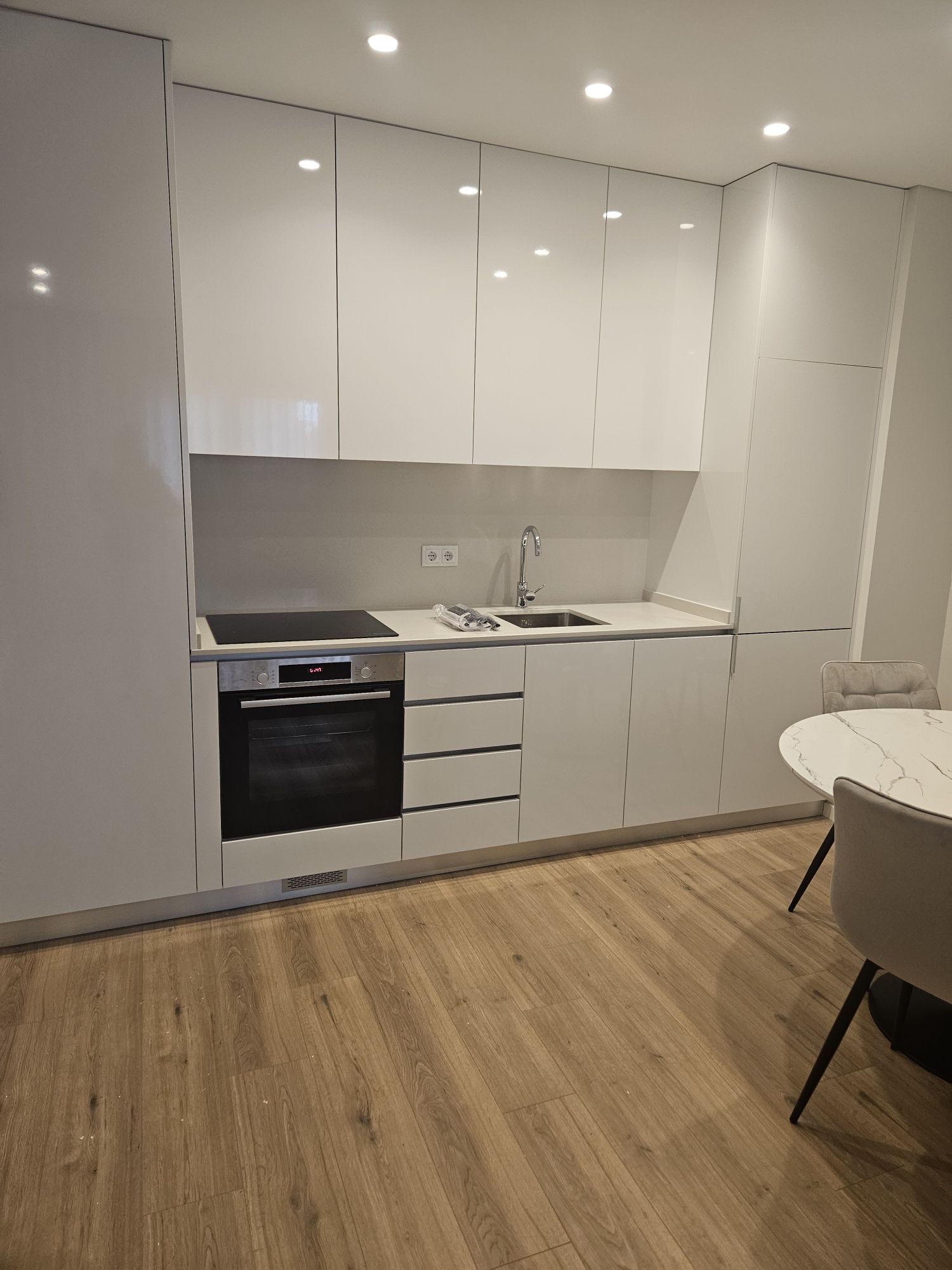 Vendo t1+1 novo em Braga são vicente