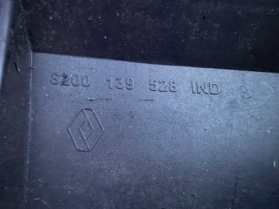 Бампер передній Renault Scenic 2 2003-2006pp №2