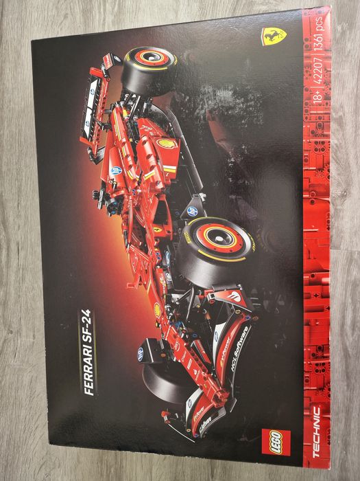 Lego novo selado - Ferrari SF-24