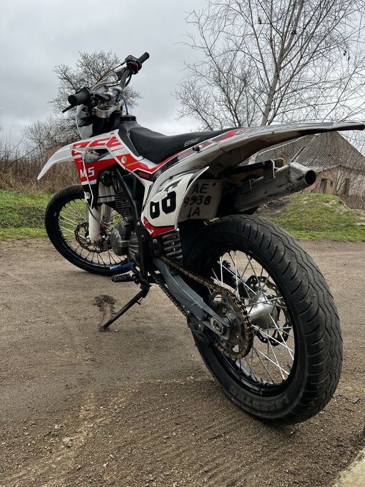 Эндуро мотоцыкл BSE m5