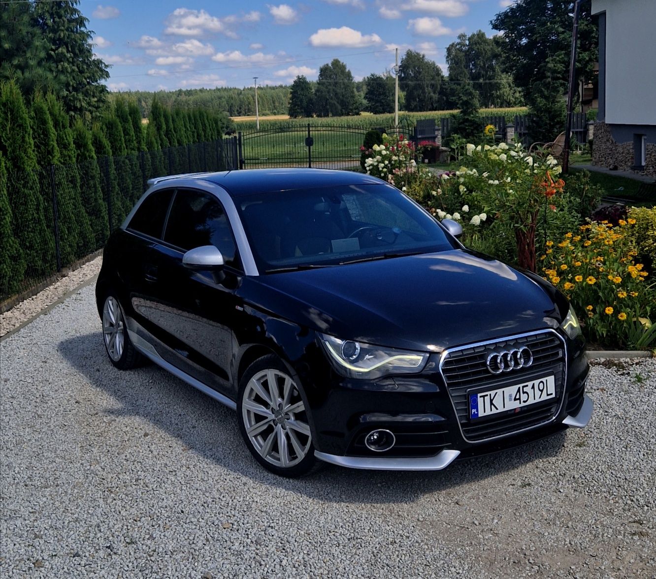 Audi A1 1.4 tfsi 185 koni S-line automat S-tronic