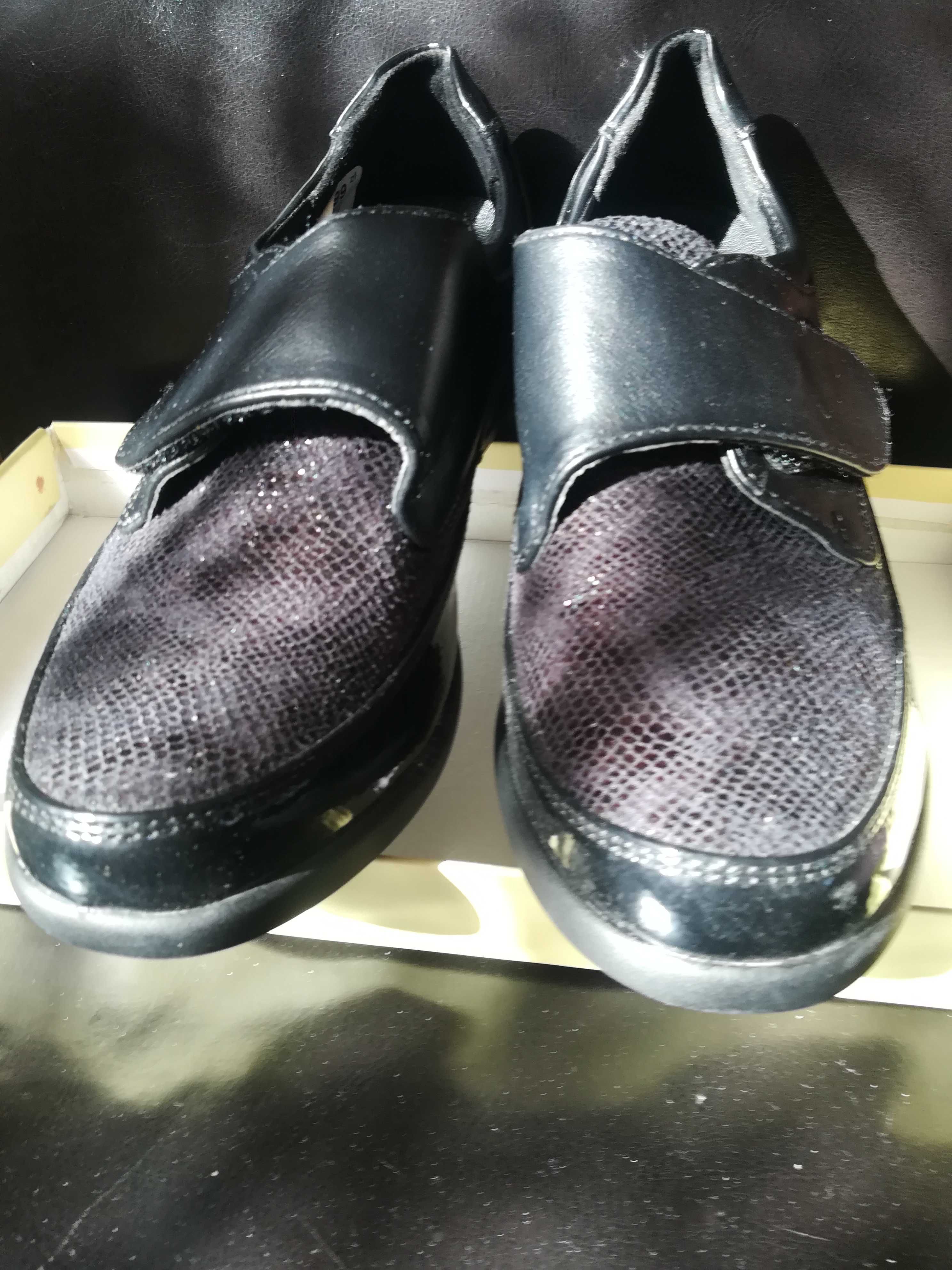 Buty damskie Sergio Leone czarne, nowe