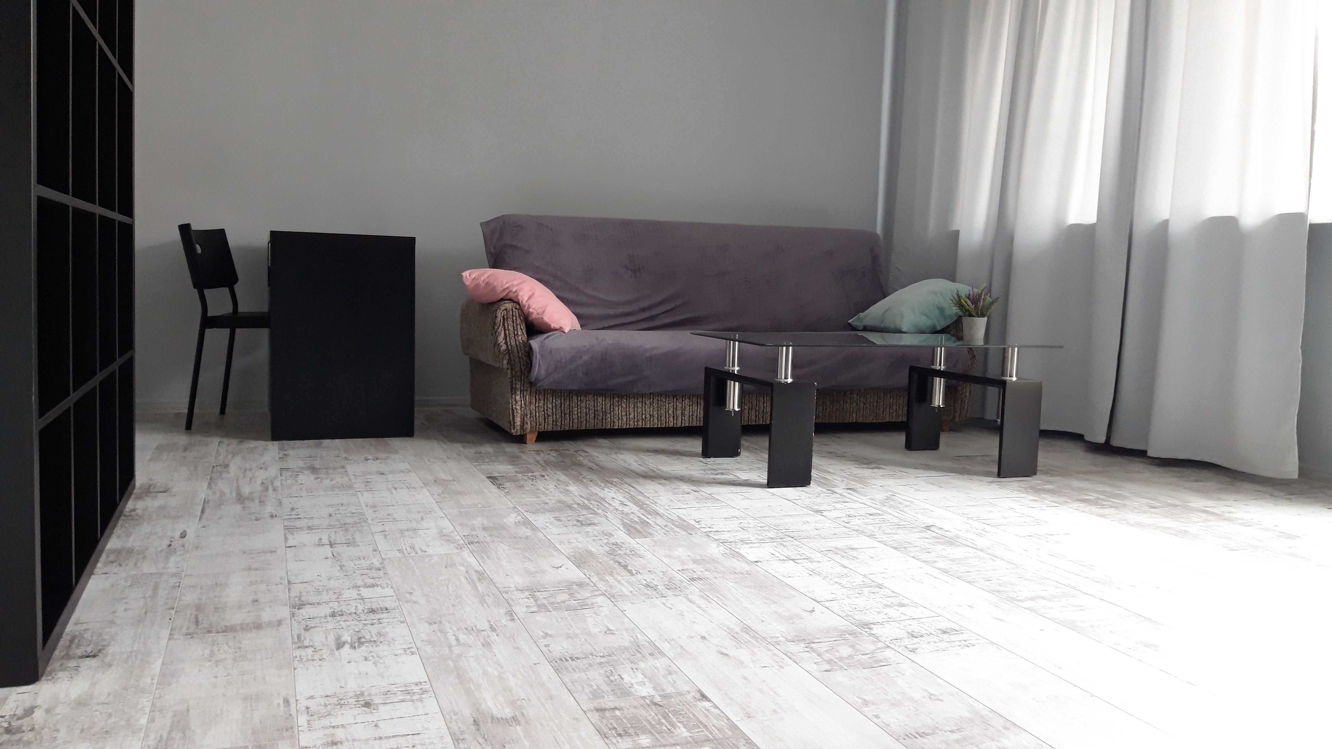 Duża Kawalerka | Północ | 1.piętro | 34m2 | Duży balkon | Piwnica