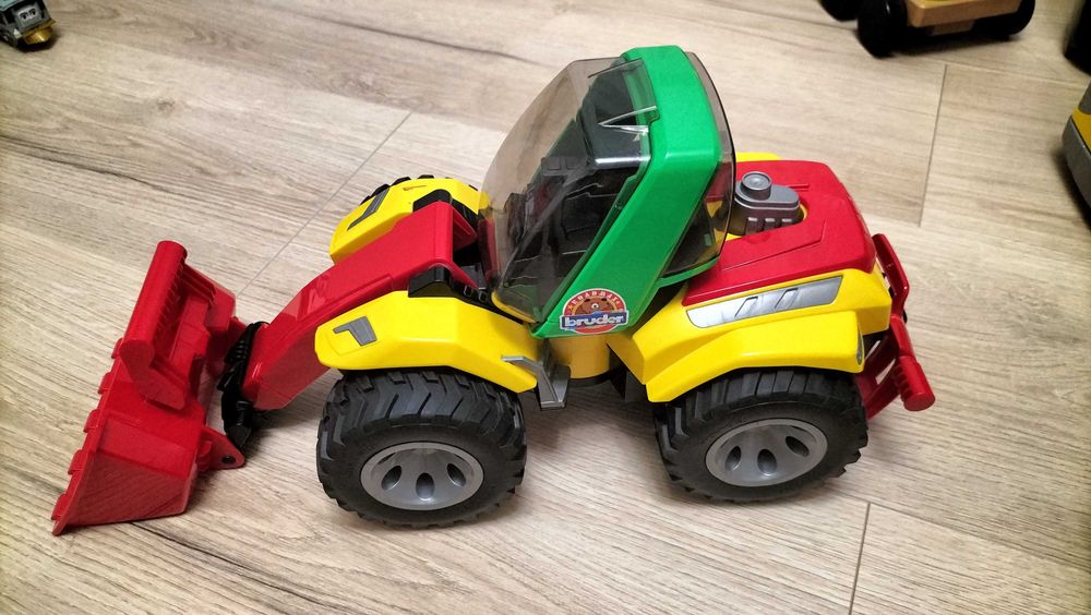 Bruder Roadmax koparka ładowarka ciągnik z turem