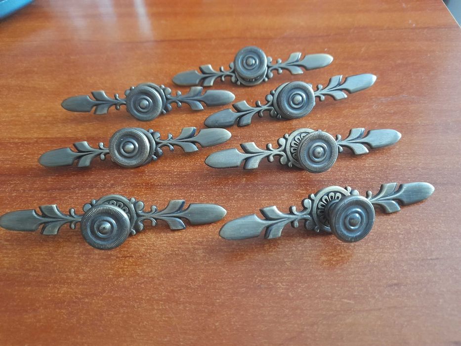 Uchwyty do szafek , szuflad