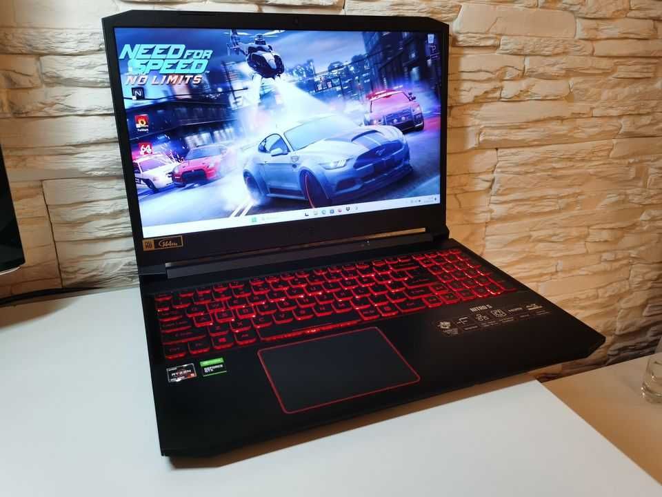 GAMINGOWY Laptop ACER Nitro 5-144HZ RYZEN 12x4.00Ghz,16GB,GTX1650Ti