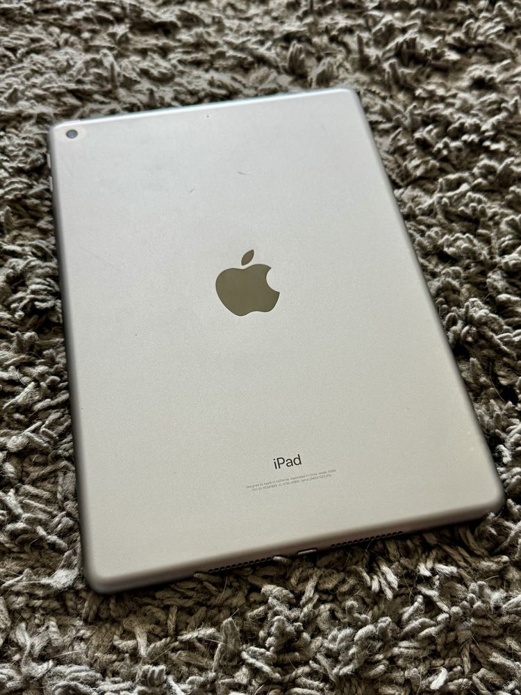 iPad 6 32Gb Space Grey
