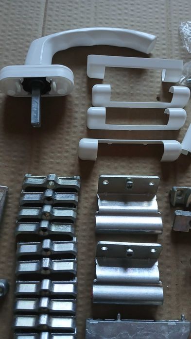 Фурнитура на металопластиковые окна