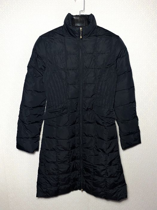 Куртка женская удлиненная Moncler M размер