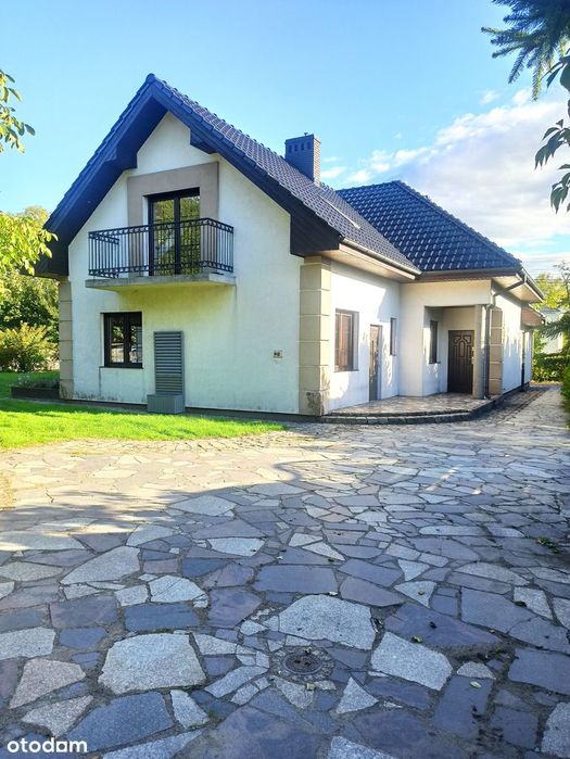 Dom dla dwóch rodzin -Możliwość prowadzenie działalności gospodarczej