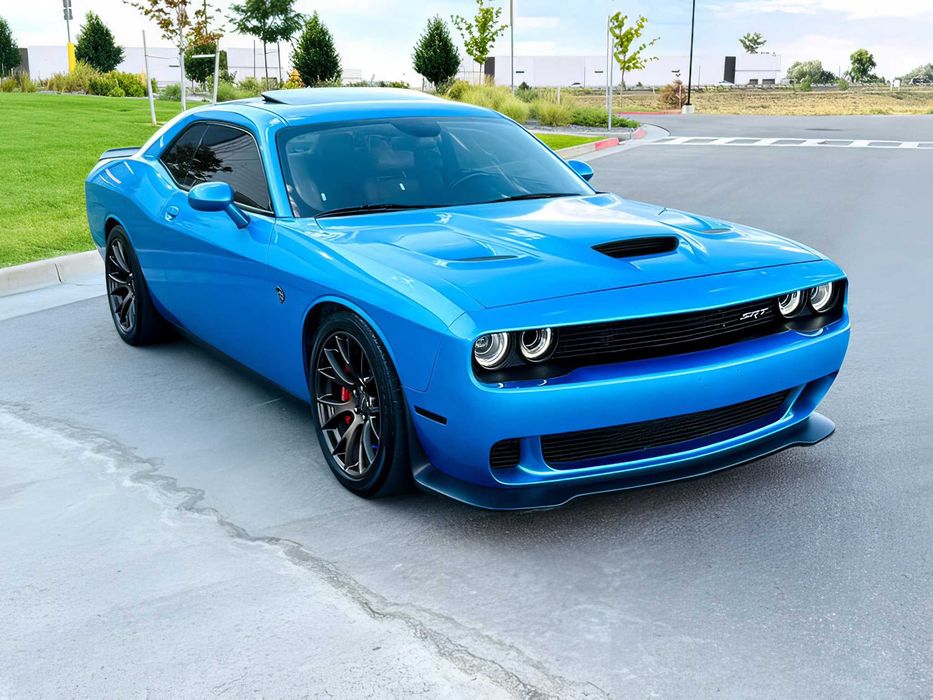 Dodge Challenger      2016