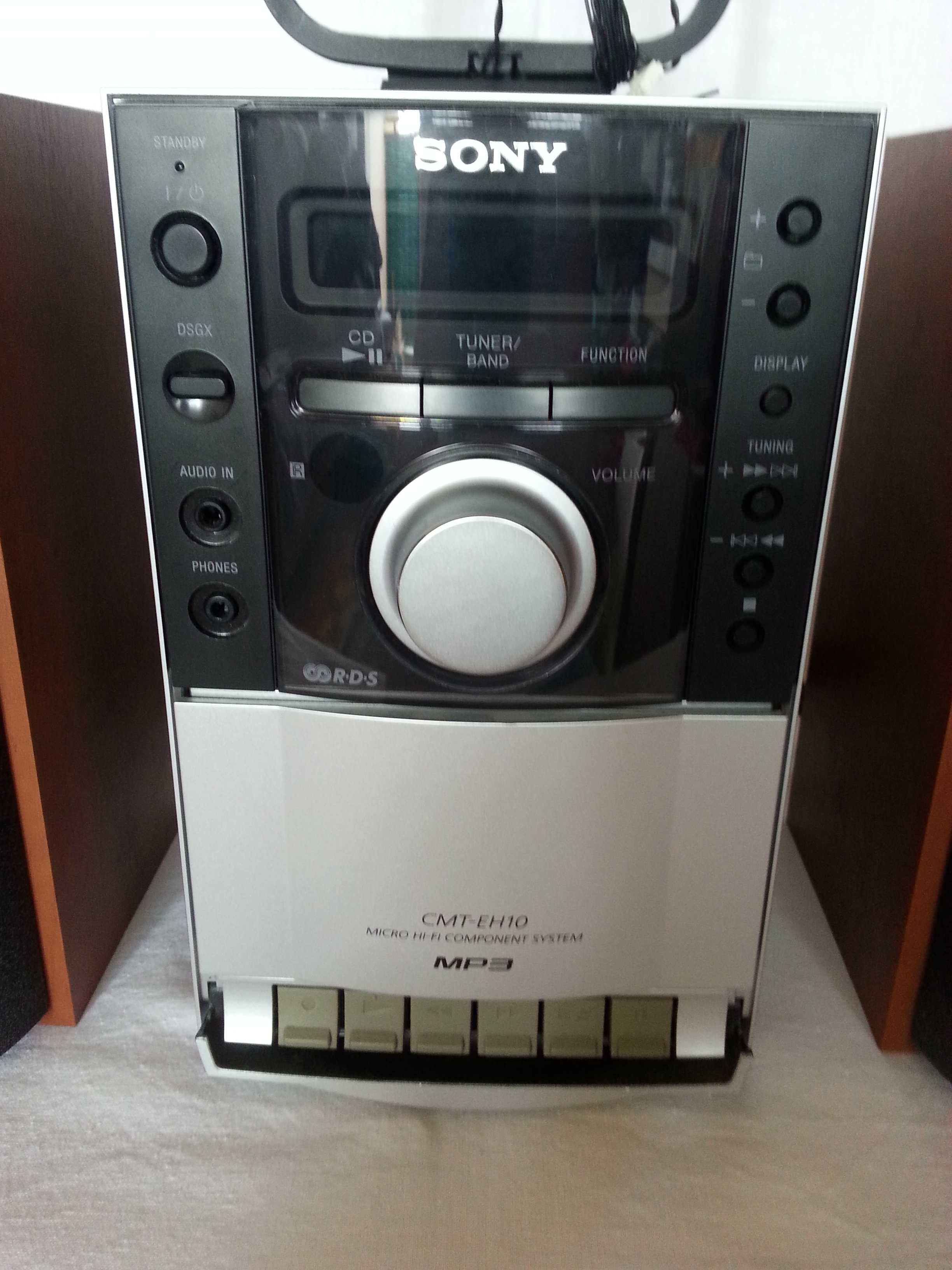 Wieża Sony CMT-EH10