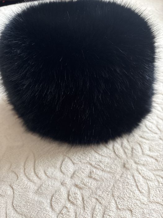 Czapka damska, sztuczne futerko. Nowa.